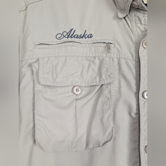 Guide's Choice XL Button Down Shirt Alaska Embroidered Tan - Picture 3 of 11